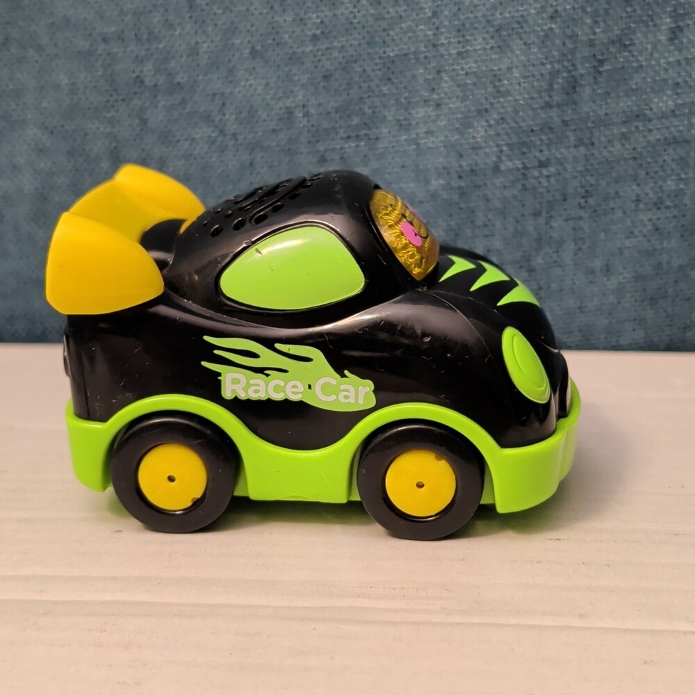 VTech Go! Go! Smart Wheels Race Car | Black & Green | Lights & Sounds SmartPoint